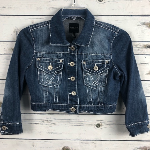 short jacket jeans